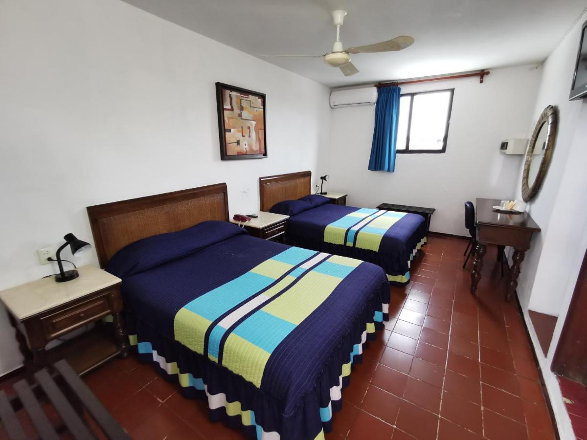Hotel Doralba Inn Мерида Экстерьер фото