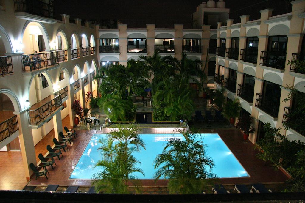 Hotel Doralba Inn Мерида Экстерьер фото