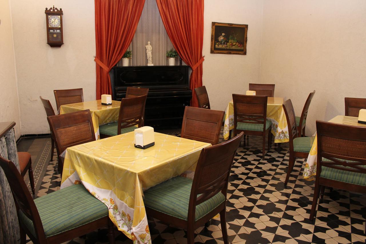 Hotel Doralba Inn Мерида Экстерьер фото